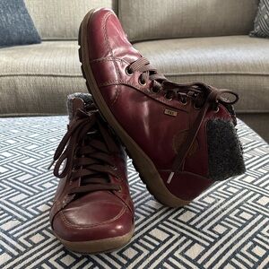 Women's Burgundy Leather Ankle Boots
